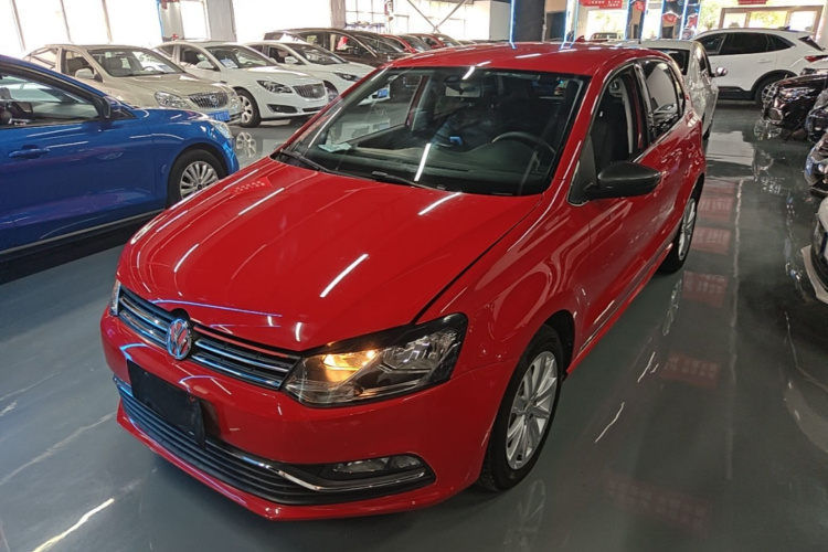 Volkswagen Polo 2015 #2 Volkswagen Polo 2015 car image #2