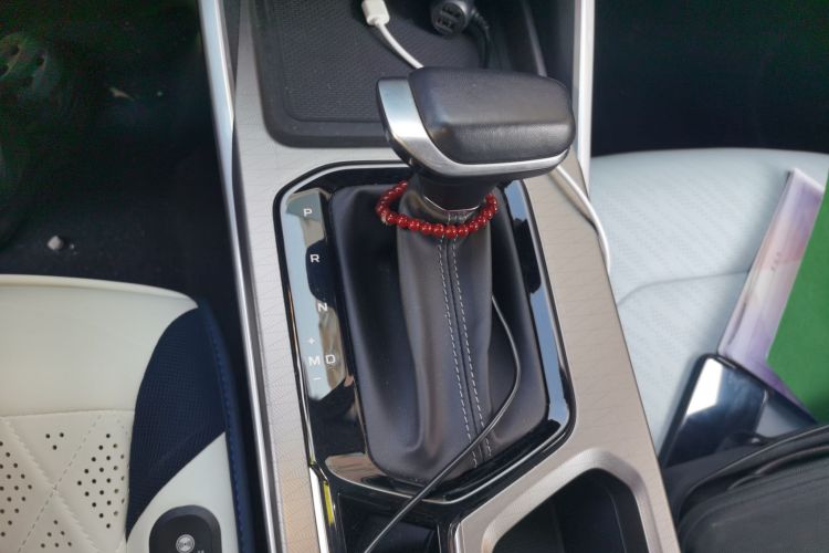 GEELY Emgrand 2022 #14 GEELY Emgrand 2022 car image #14