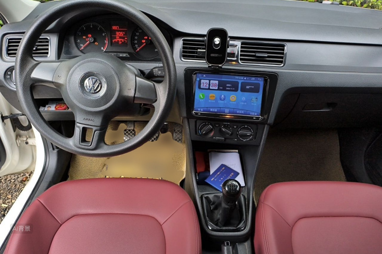 Volkswagen Santana 2016 car image #11
