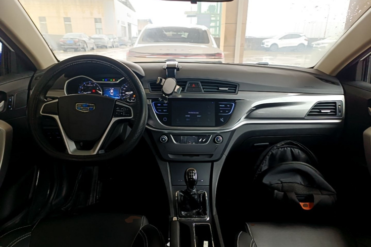 GEELY Emgrand 2017 #10 GEELY Emgrand 2017 imagen de coche #10
