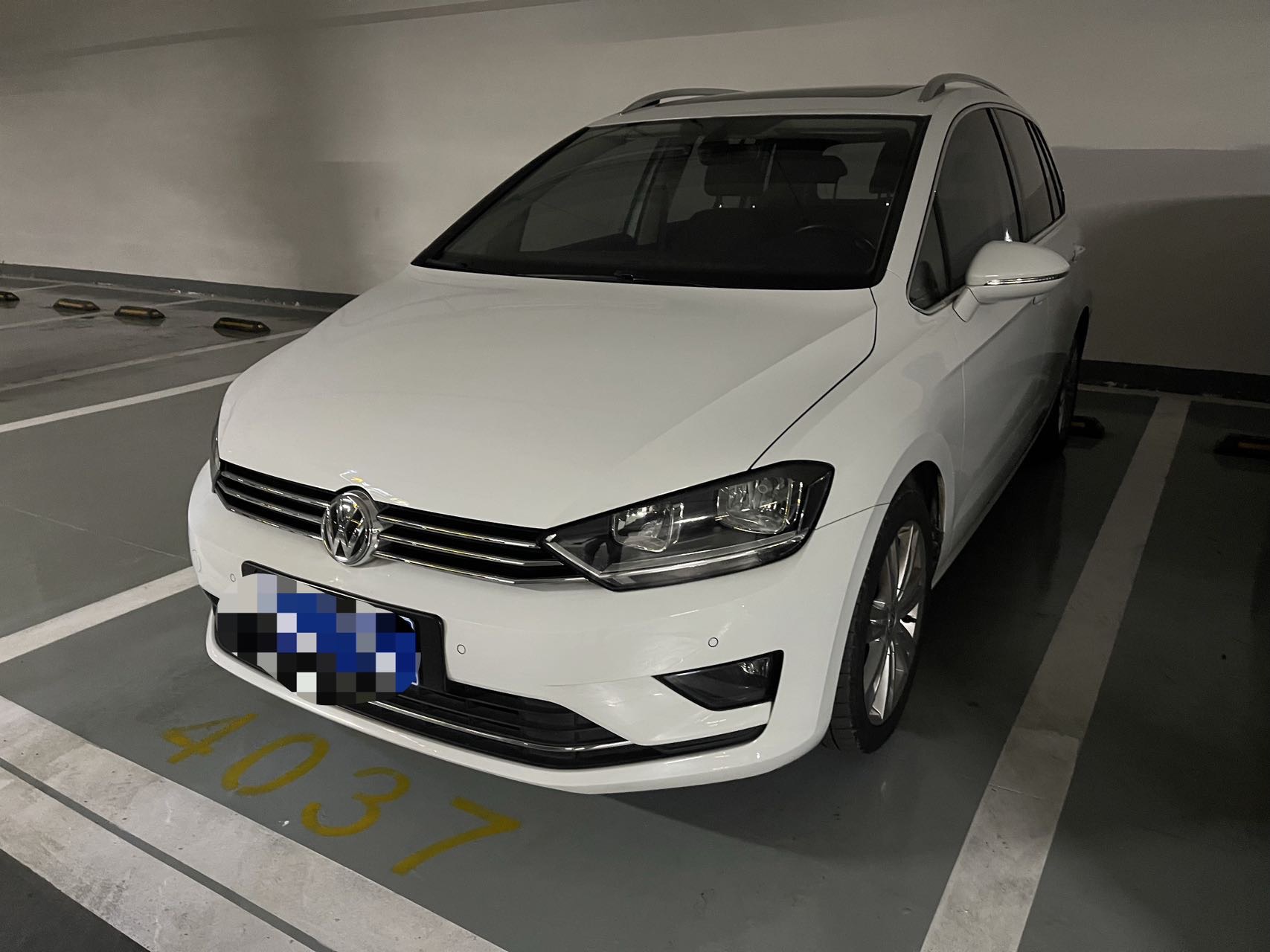 Volkswagen Golf Sportsvan 2017 汽车图片 