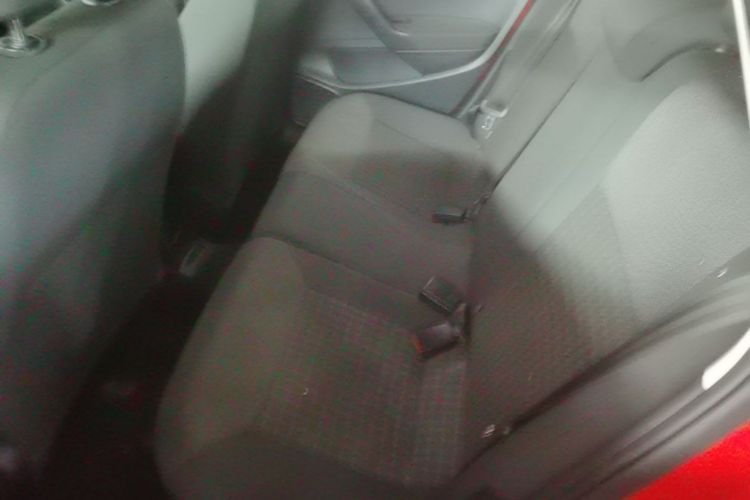 Volkswagen Polo 2015 car image #14