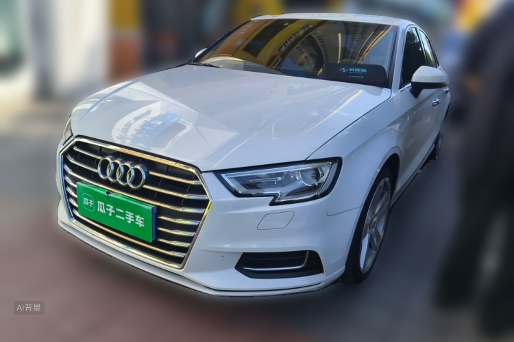 Audi A3 2019 car image #2