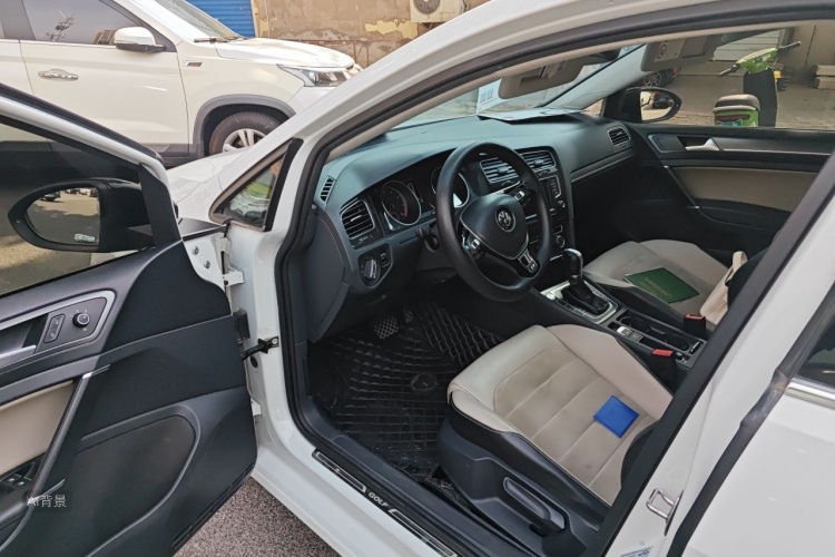 Volkswagen Golf 2017 #18 Volkswagen Golf 2017 car image #18