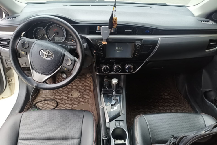 Toyota Corolla 2017 car image #10