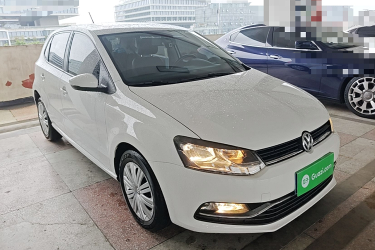 Volkswagen Polo 2018 car image #4