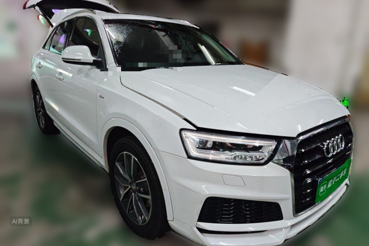 Audi Q3 2018 car image #4