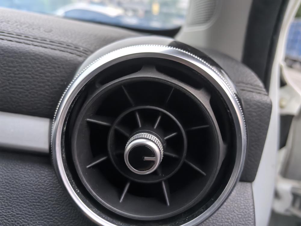 MG ZS 2018 car image #8