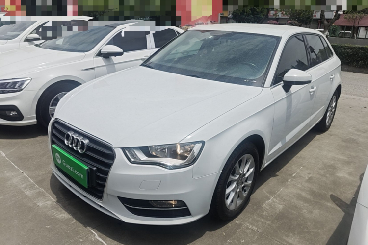 Audi A3 2016 car image #2
