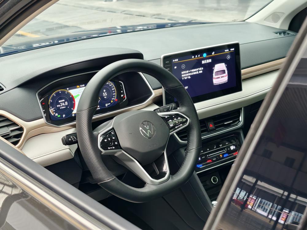 Volkswagen Tharu 2023 #22 Volkswagen Tharu 2023 car image #22