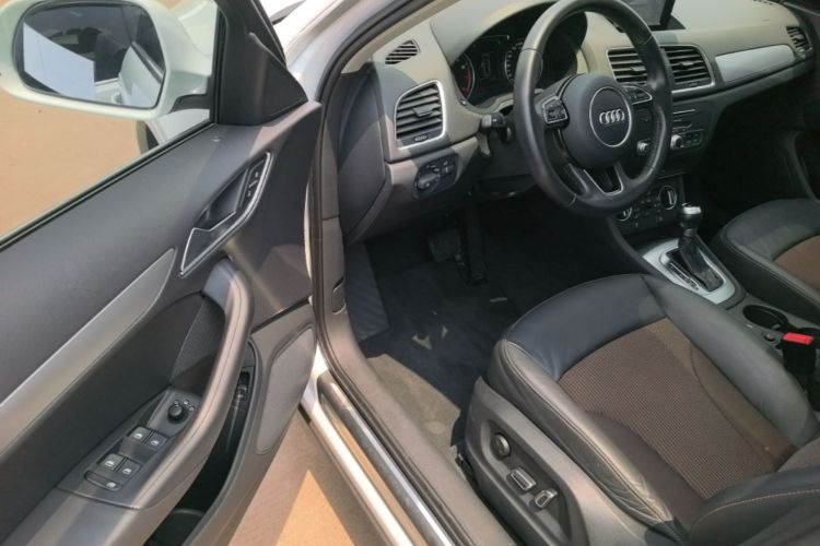 Audi Q3 2017 #16 Audi Q3 2017 car image #16