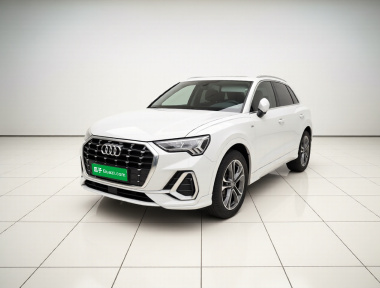 Audi Q3 2021 car image 