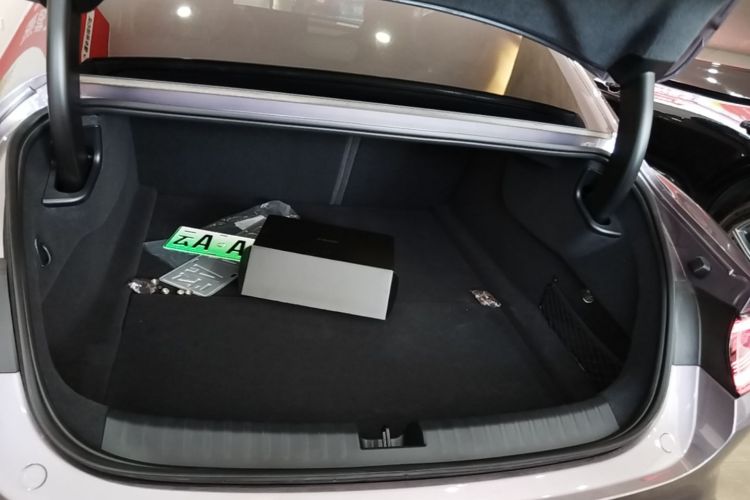 MI SU7 2025 car image #19