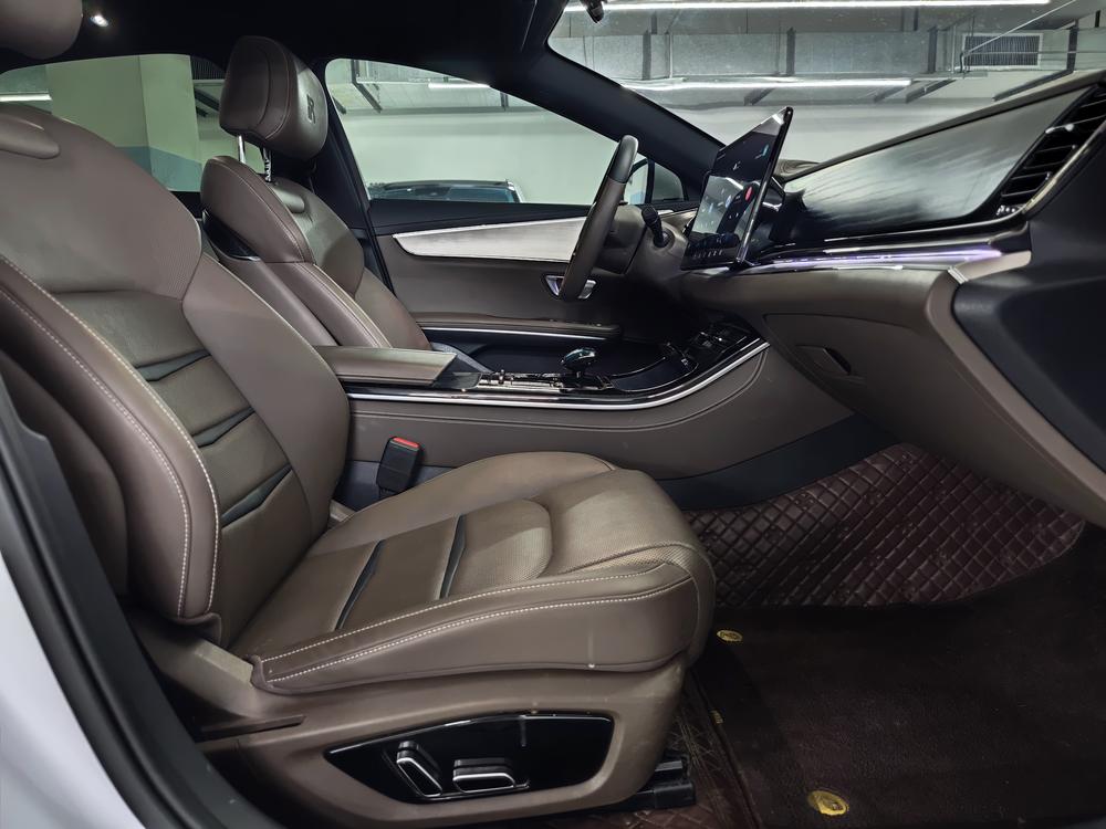BYD Han 2021 car image #24