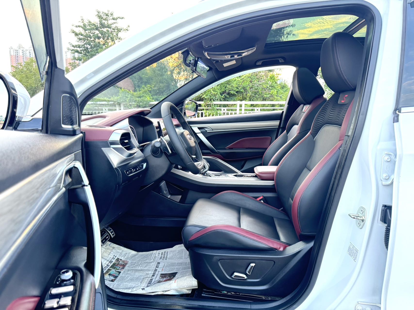 GEELY Coolray 2020 car image #2