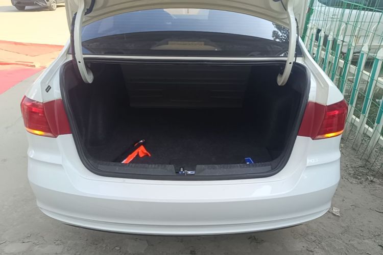 Volkswagen Santana 2017 #21 Volkswagen Santana 2017 car image #21