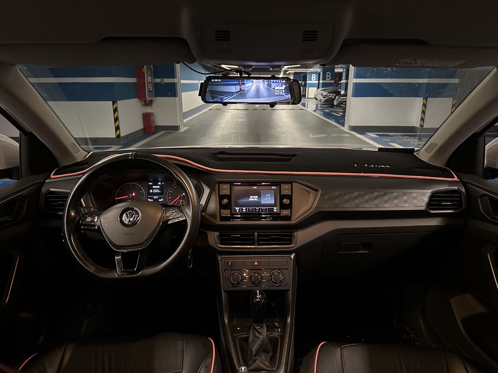 Volkswagen T-Cross 2020 #16 Volkswagen T-Cross 2020 immagine di auto #16