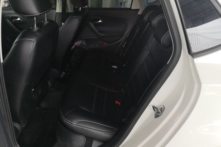Volkswagen Polo 2017 #17 Volkswagen Polo 2017 car image #17