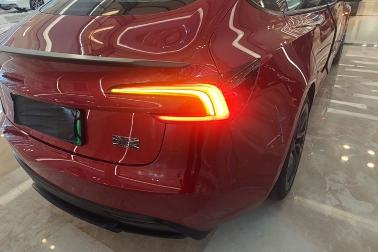 Tesla Model 3 2024 #8 Tesla Model 3 2024 immagine di auto #8