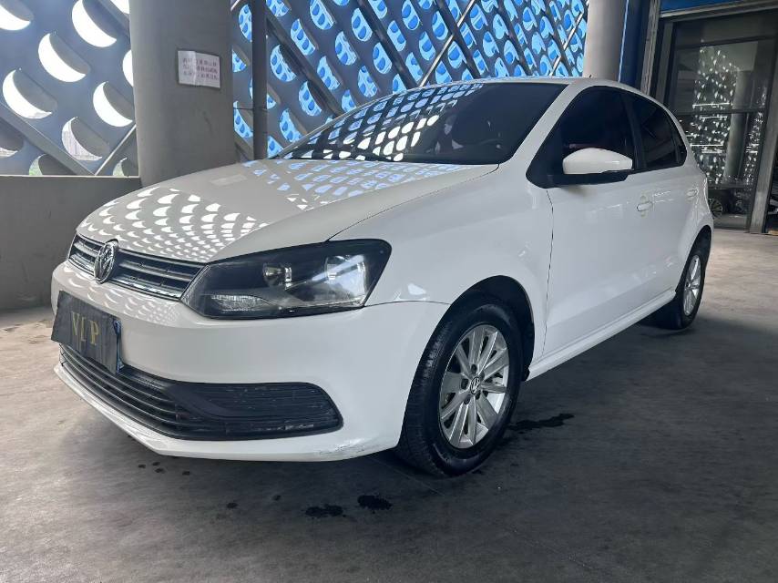Volkswagen Polo 2017 Volkswagen Polo 2017 car image