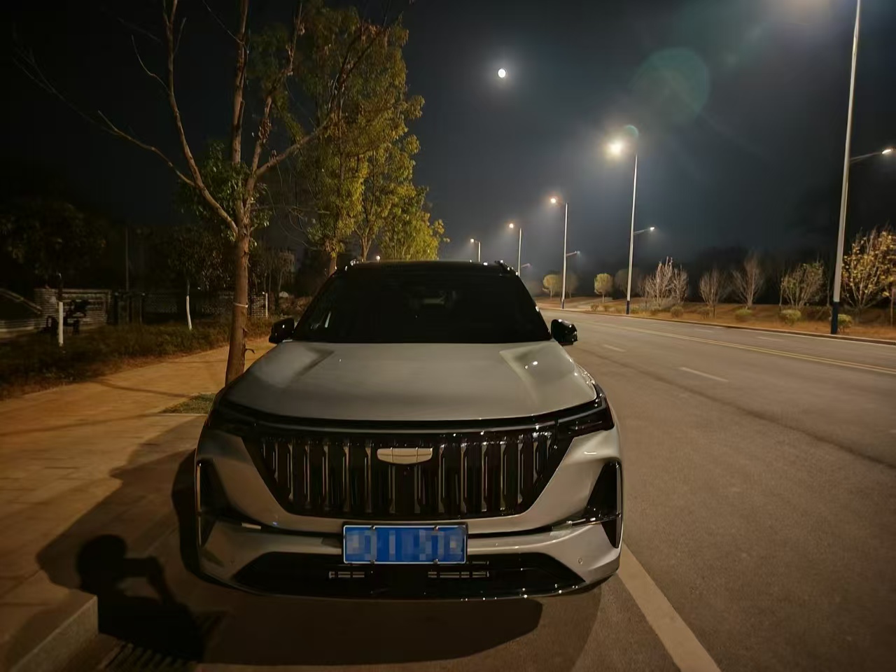 GEELY Boyue L 2025 car image #3