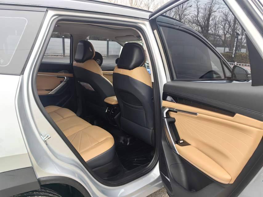 GEELY Boyue L 2023 car image #6