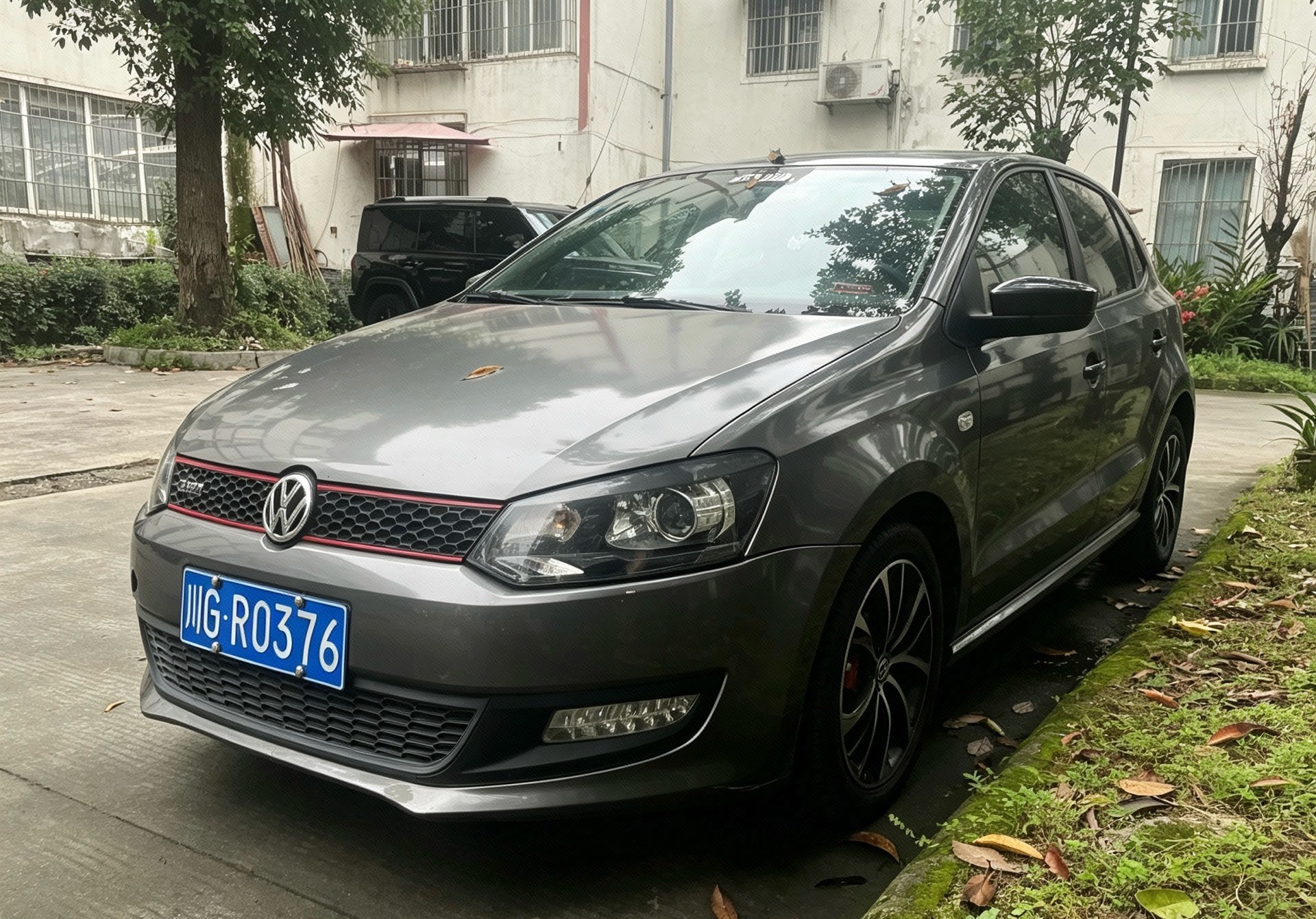 Volkswagen Polo 2013 car image 