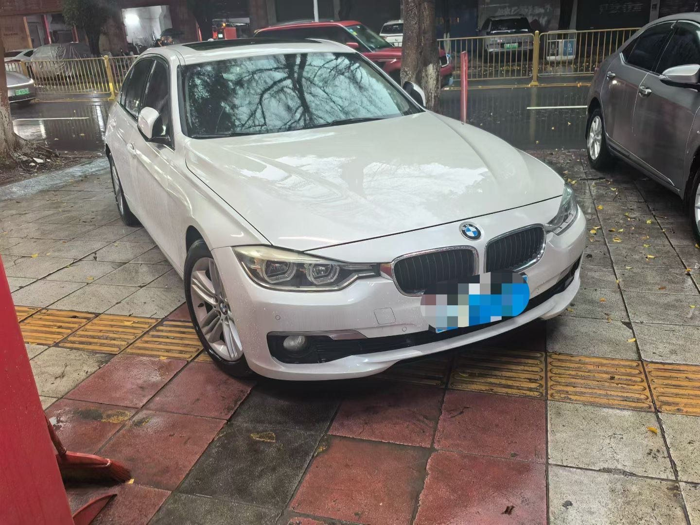BMW 3 Series 2017 car image #2