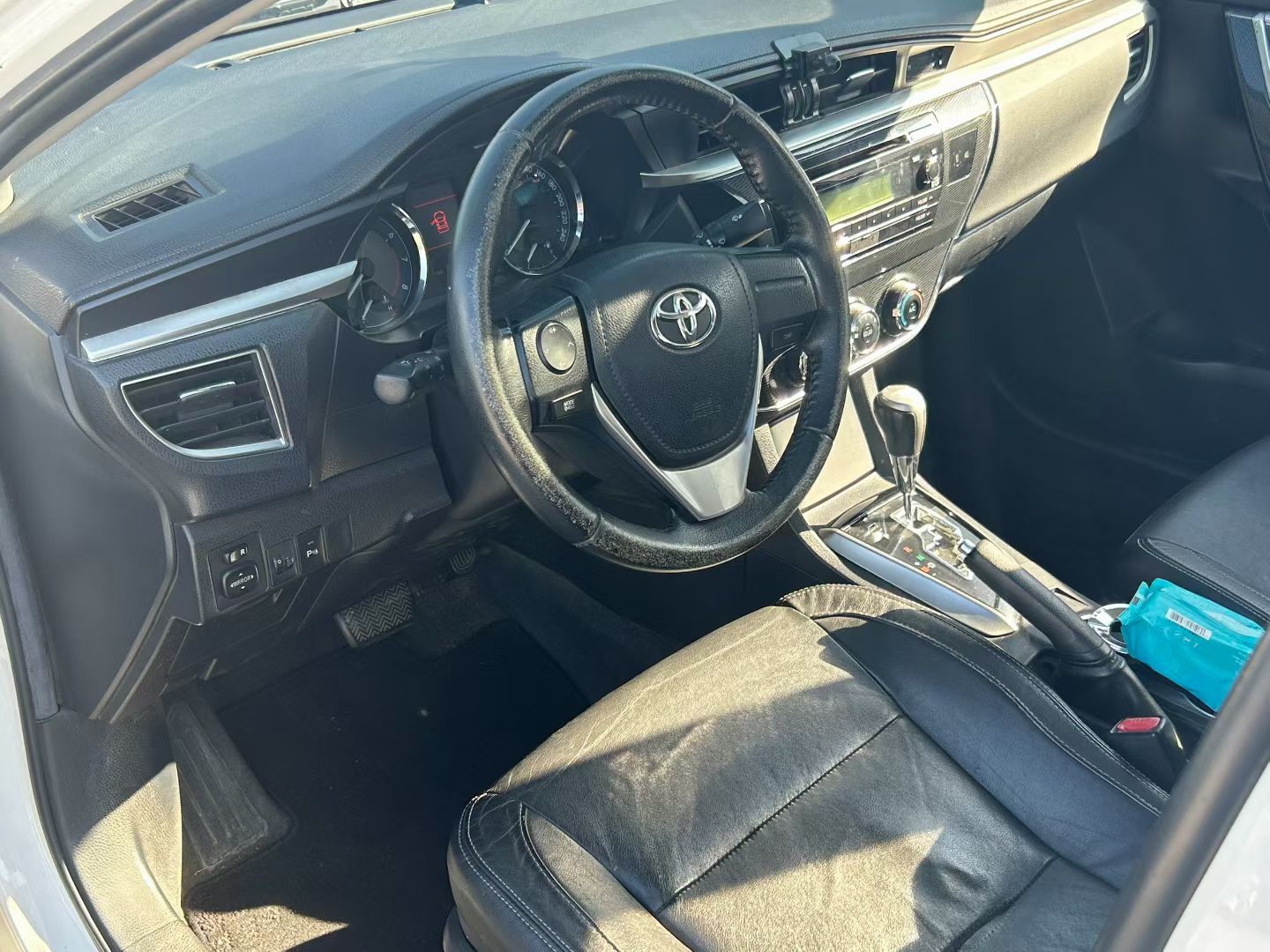 Toyota Corolla 2015 #7 Toyota Corolla 2015 car image #7
