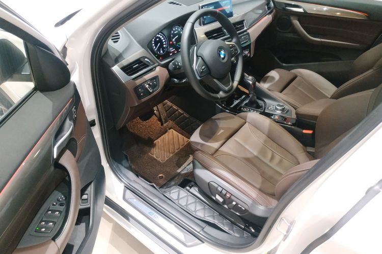 BMW X1 New Energy 2018 car image #16