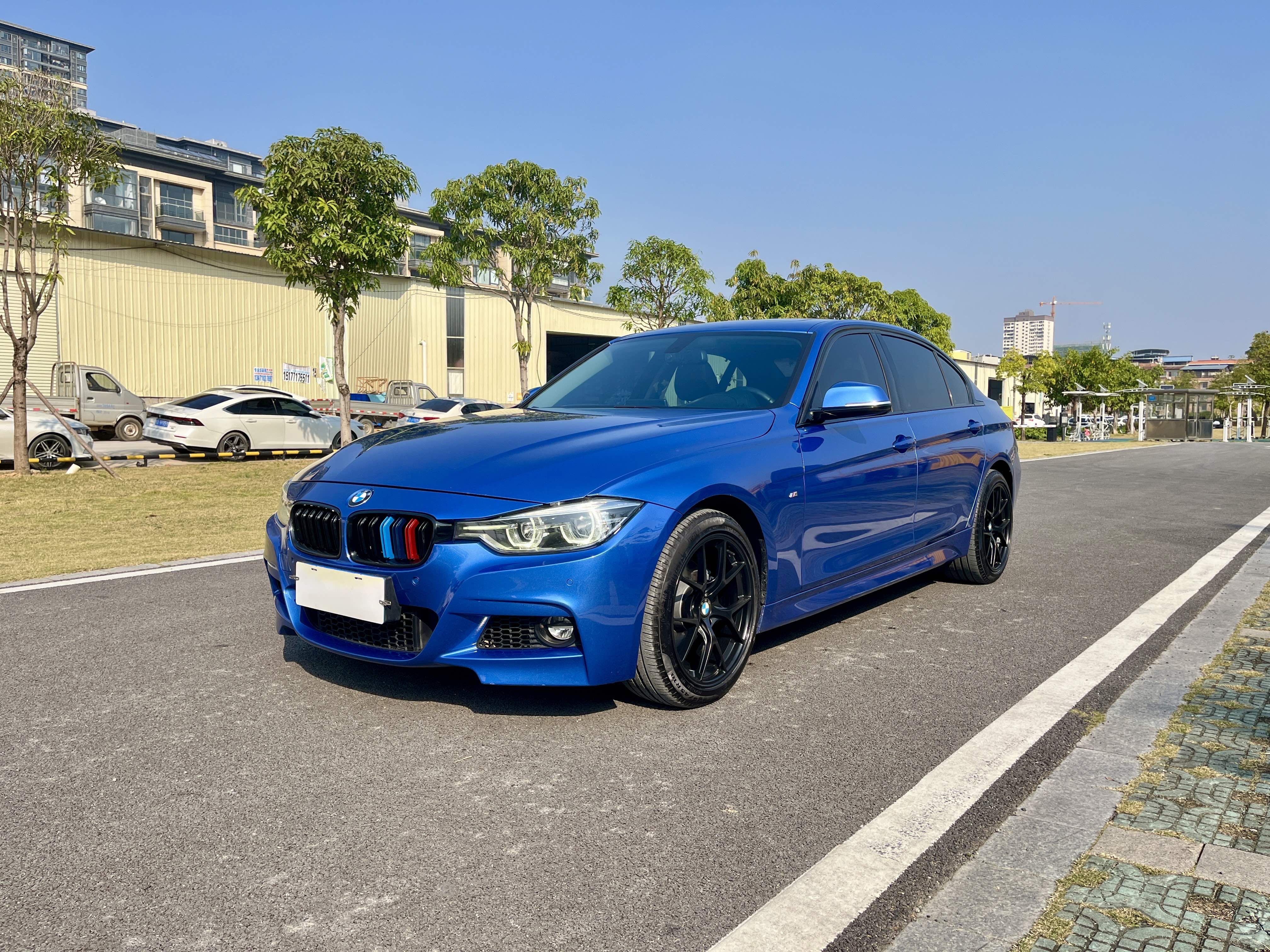 BMW 3 Series 2018 car image #2