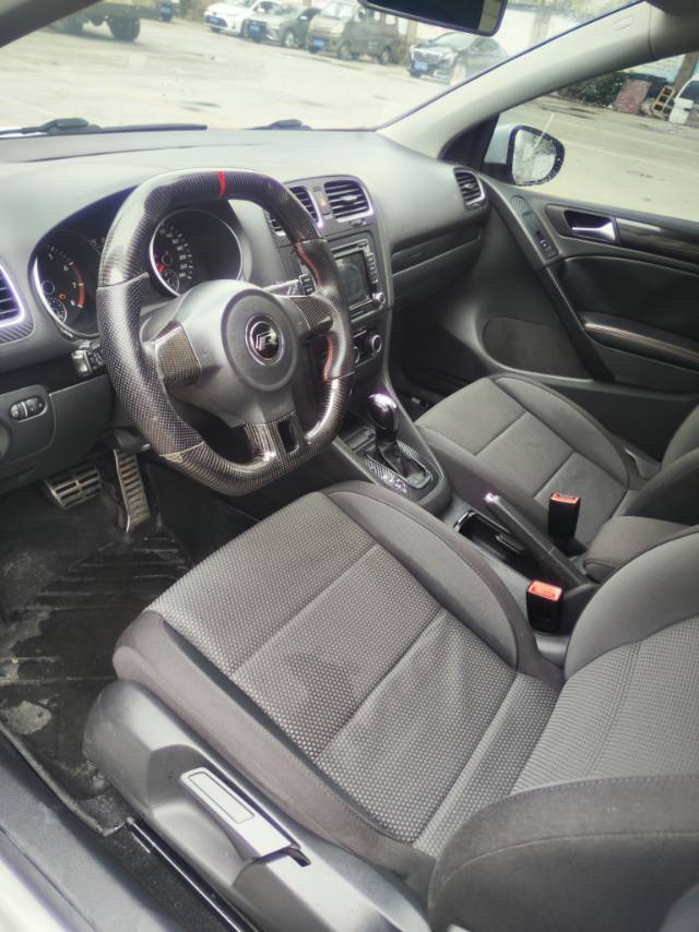 Volkswagen Golf 2013 car image #7