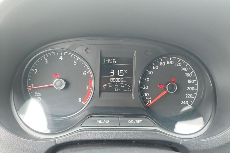 Volkswagen Polo 2017 #12 Volkswagen Polo 2017 car image #12