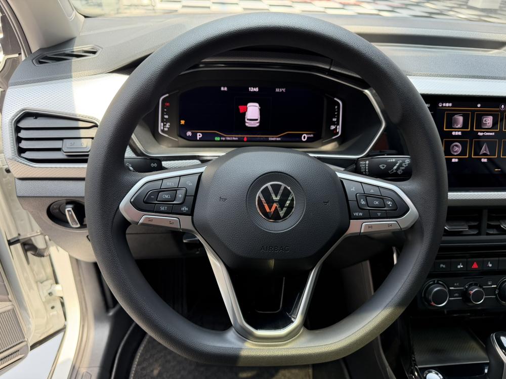 Volkswagen Tacqua 2021 #17 Volkswagen Tacqua 2021 car image #17