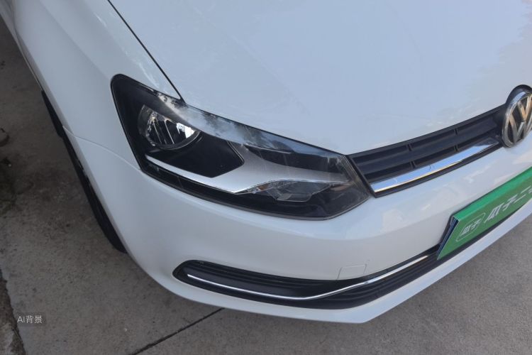 Volkswagen Polo 2019 car image #8