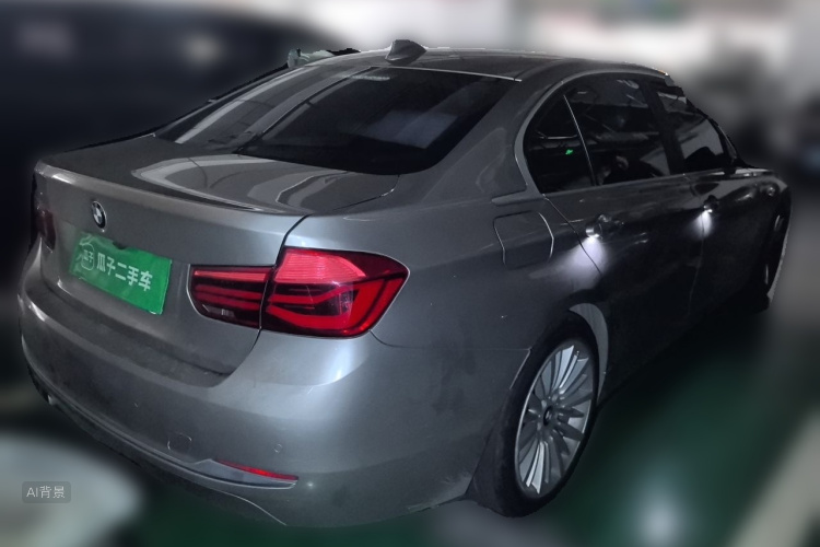 BMW 3 Series 2018 #7 BMW 3 Series 2018 car image #7