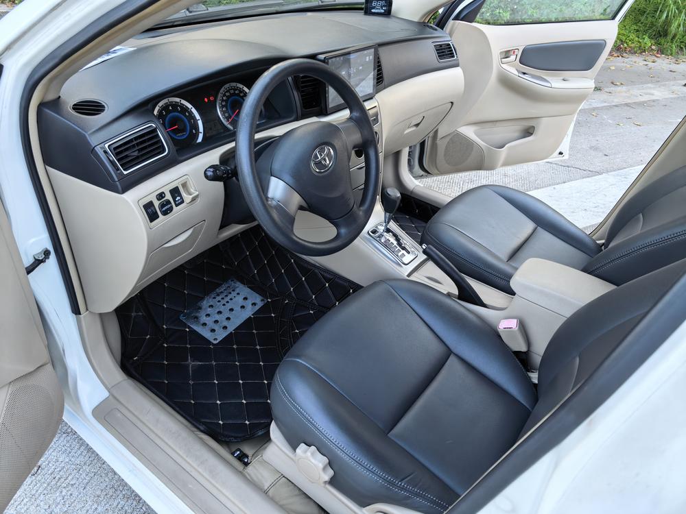 Toyota Corolla (Classic) 2013 #15 Toyota Corolla (Classic) 2013 صورة سيارة #15