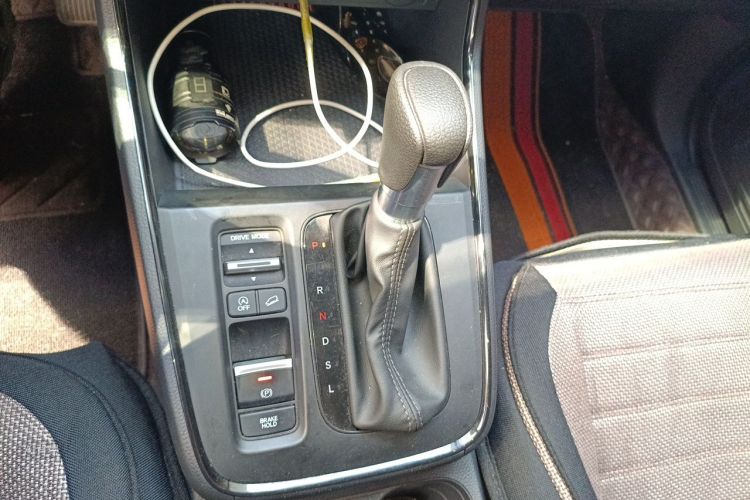 Honda CR-V 2023 car image #16