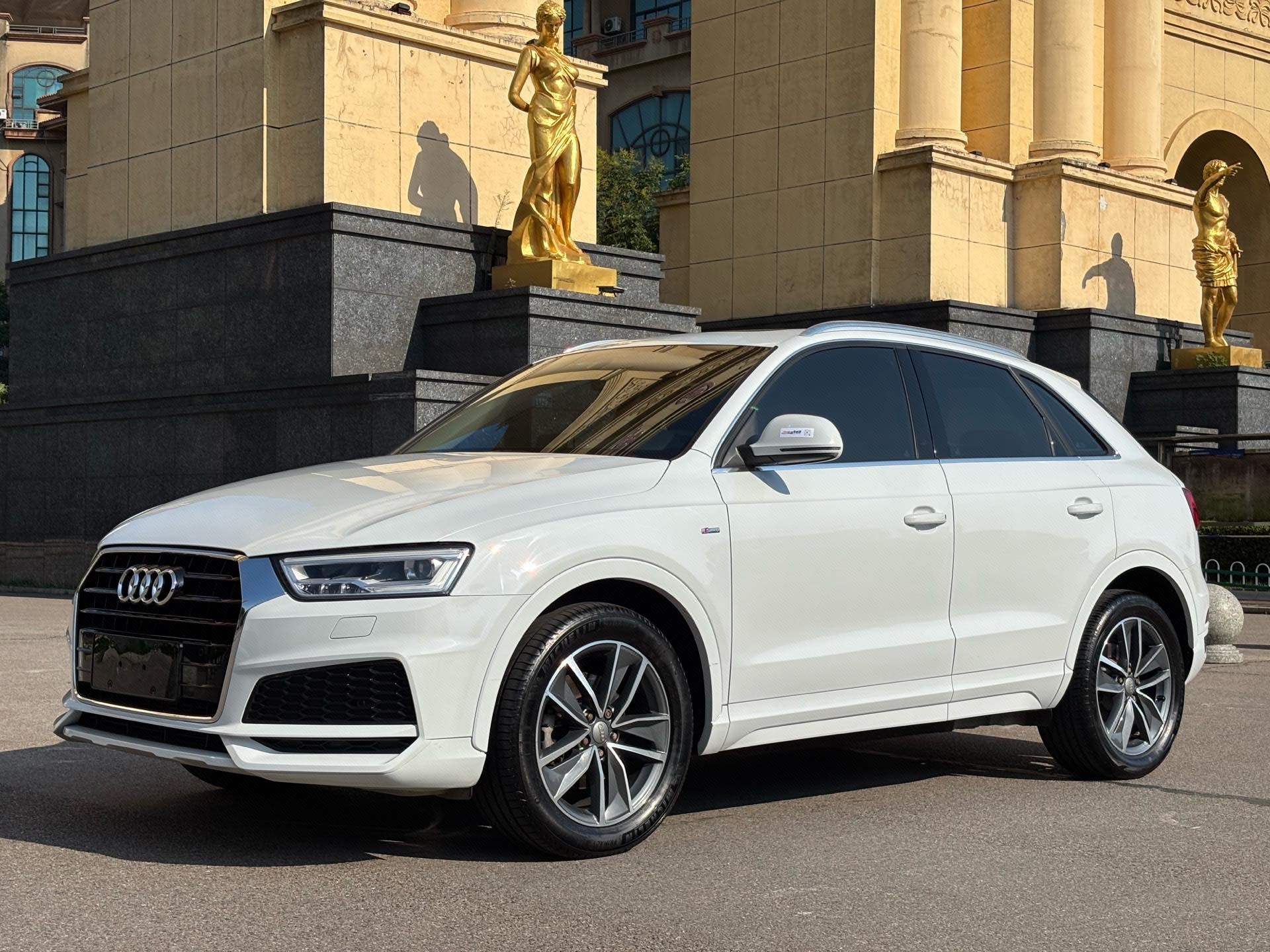 2019 2019 car image