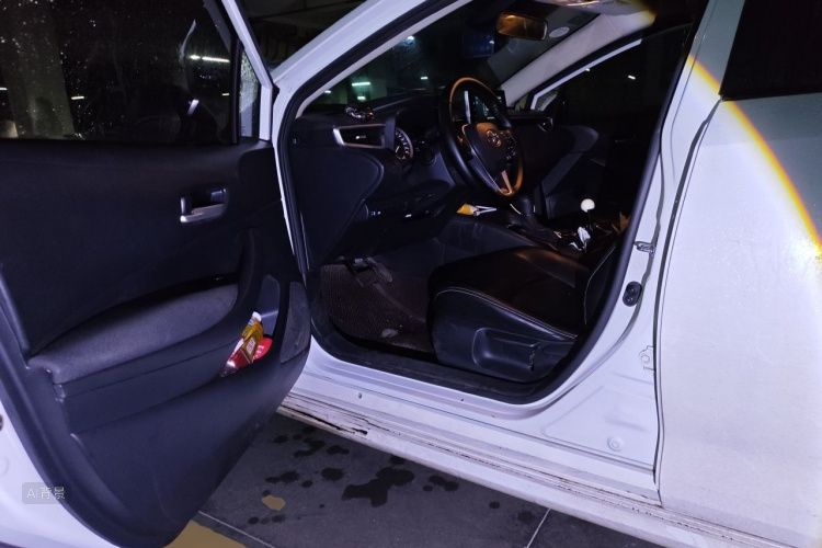 Toyota Corolla 2019 #18 Toyota Corolla 2019 car image #18