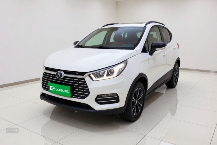 BYD Yuan New Energy 2019 #2 BYD Yuan New Energy 2019 car image #2