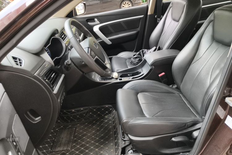 GEELY Emgrand 2017 car image #17