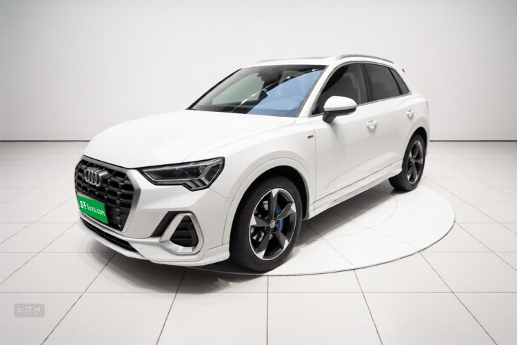 Audi Q3 2019 #2 Audi Q3 2019 car image #2