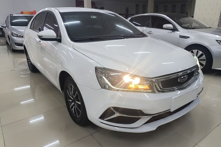 GEELY Emgrand 2019 car image #4
