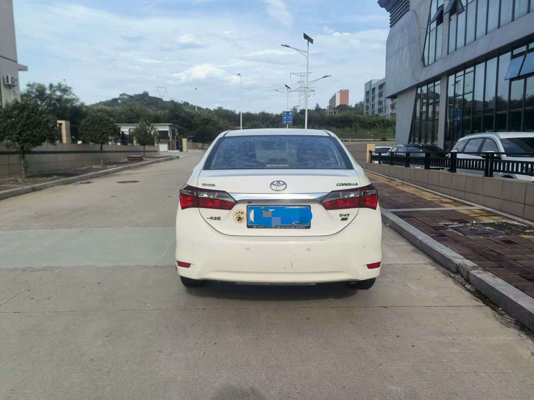 Toyota Corolla 2017 car image #10