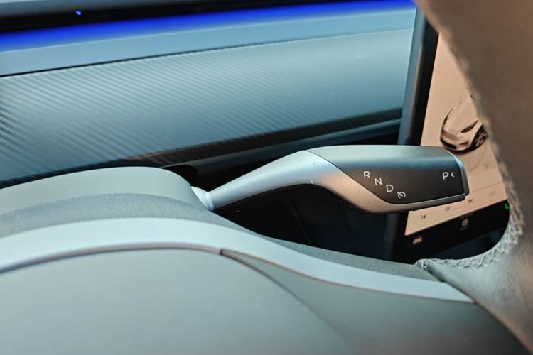 Tesla Model Y 2022 #14 Tesla Model Y 2022 immagine di auto #14
