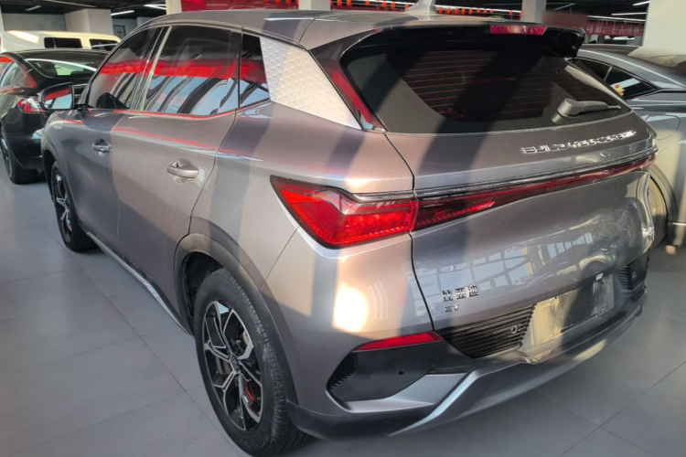BYD Yuan Plus 2023 #5 BYD Yuan Plus 2023 car image #5