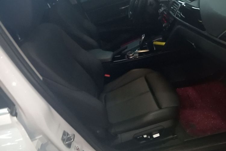 BMW 3 Series 2019 #24 BMW 3 Series 2019 car image #24