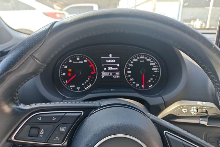 Audi A3 2019 imagen de coche #12