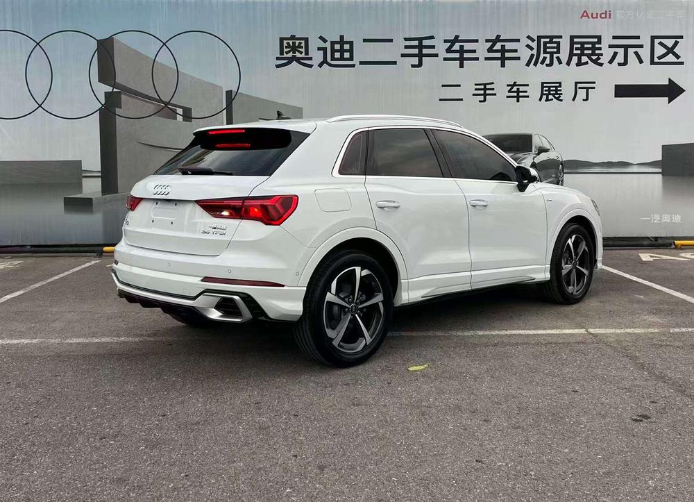 Audi Q3 2025 #4 Audi Q3 2025 car image #4